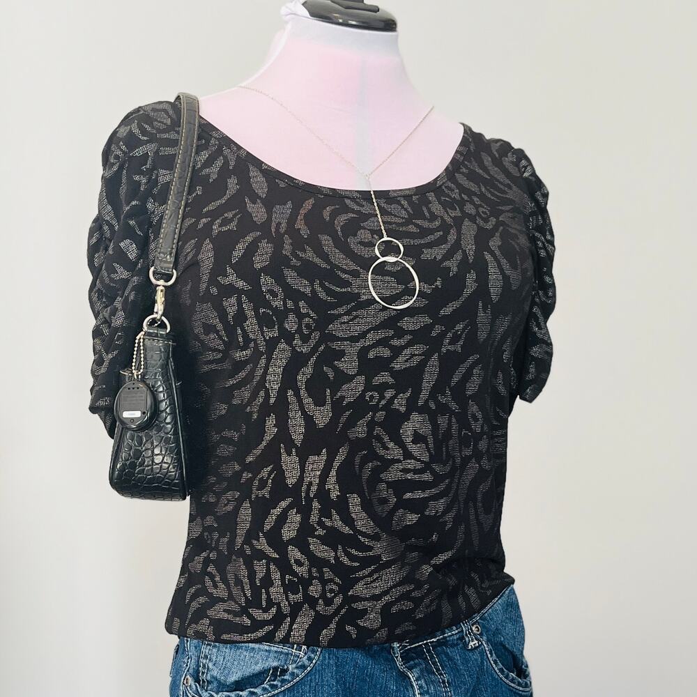 VTG Y2K Worthington | Black + Silver Animal Print Sparkly Top | M | Mcbling